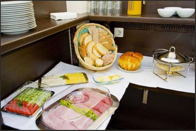 Отель Hotel Orlando София-41